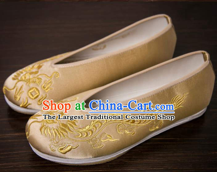 Handmade Chinese Bridegroom Embroidered Dragon Golden Shoes Traditional Kung Fu Shoes Hanfu Shoes for Men