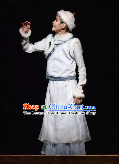 Nostalgia Is A Disease Chinese Ancient Qing Dynasty Prince White Clothing Stage Performance Dance Costume for Men