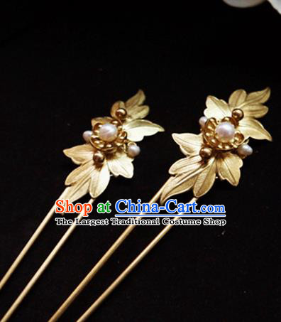 Chinese Ancient Hair Accessories Golden Leaf Hair Clip Traditional Bride Hanfu Hairpins for Women