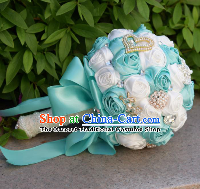 Chinese Traditional Wedding Bridal Bouquet Blue and White Rose Flowers Bunch for Women