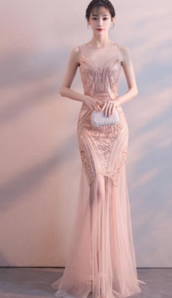 Top Grade Pink Trailing Full Dress Compere Modern Fancywork Costume Princess Wedding Dress for Women