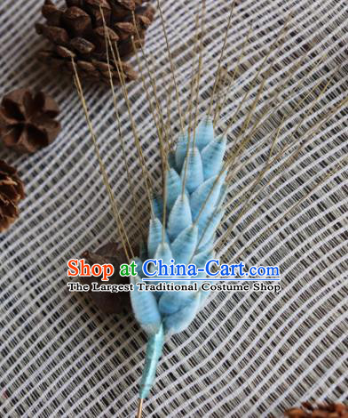 Handmade Chinese Classical Blue Velvet Wheat Brooch Ancient Palace Breastpin for Women