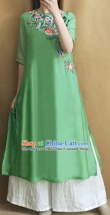 Traditional Chinese National Costume Tang Suit Embroidered Green Cheongsam Qipao Dress for Women