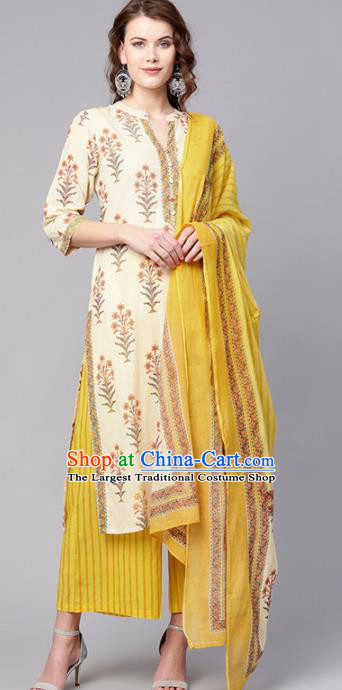 Asian India Traditional Punjabi Costumes South Asia Indian National White Blouse and Yellow Pants for Women