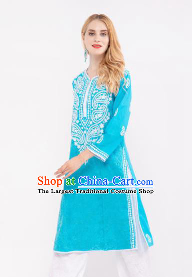 South Asian India Traditional Punjabi Costumes Asia Indian National Yoga Blue Blouse and Pants for Women