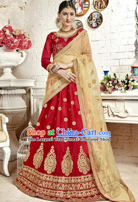 Asian India Traditional Bride Embroidered Red Sari Dress Indian Bollywood Court Queen Costume for Women