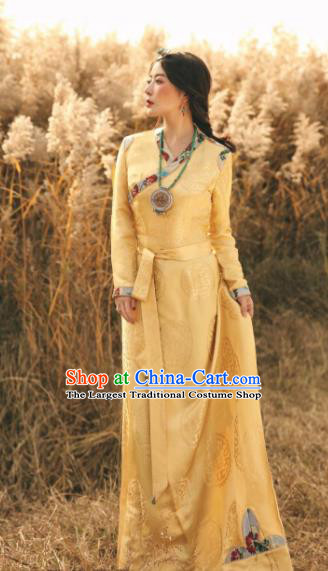 Chinese Traditional Zang Nationality Female Yellow Silk Dress Tibetan Robe Ethnic Dance Costume for Women