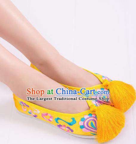 Chinese Traditional Opera Shoes Wedding Yellow Shoes Hanfu Princess Shoes Embroidered Shoes for Women