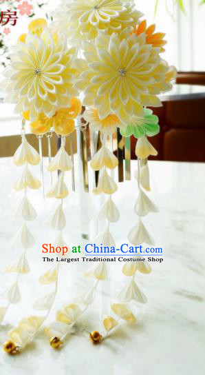 Asian Japan Geisha Yellow Argyroxiphium Tassel Hair Claw Japanese Traditional Hair Accessories for Women