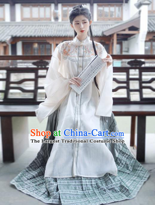 Traditional Chinese Ming Dynasty Princess Historical Costume Ancient Court Lady Hanfu Dress for Women