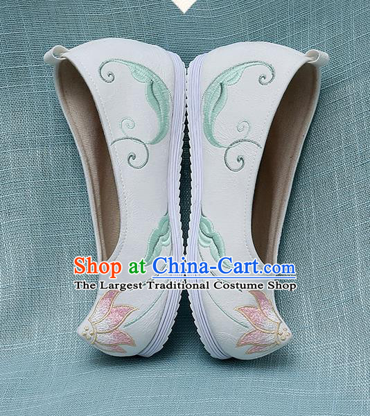 Chinese Handmade Embroidered Lotus White Bow Shoes Traditional Ming Dynasty Hanfu Shoes Princess Shoes for Women