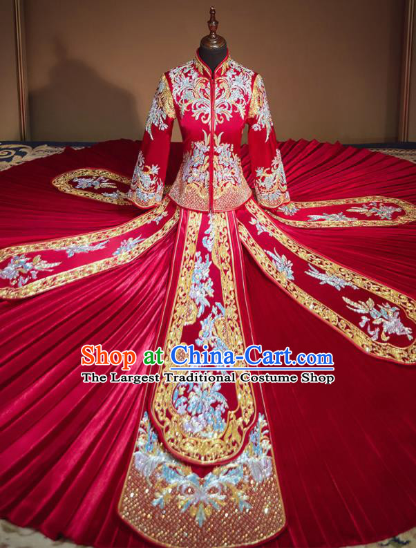 Chinese Traditional Embroidered Drilling Red Xiu He Suit Wedding Dress Ancient Bride Costumes for Women