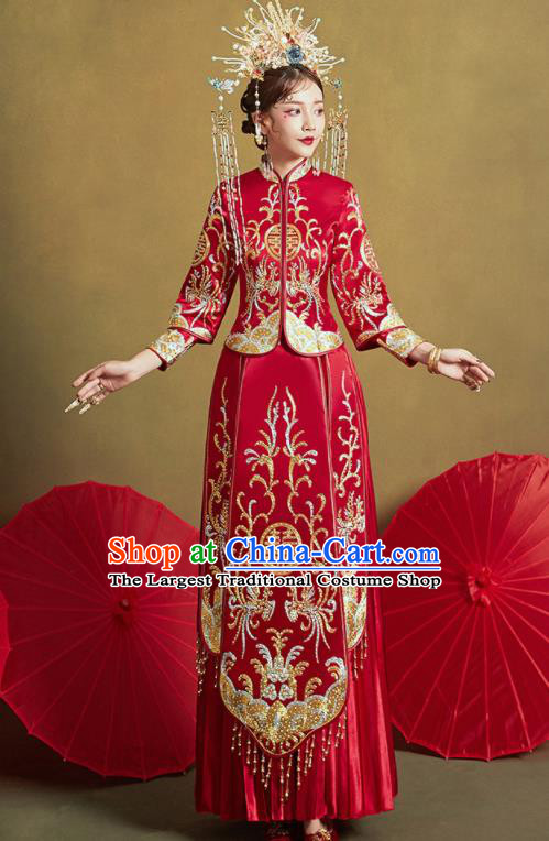 Chinese Traditional Wedding Drilling Xiu He Suit Embroidered Red Dress Ancient Bride Costumes for Women