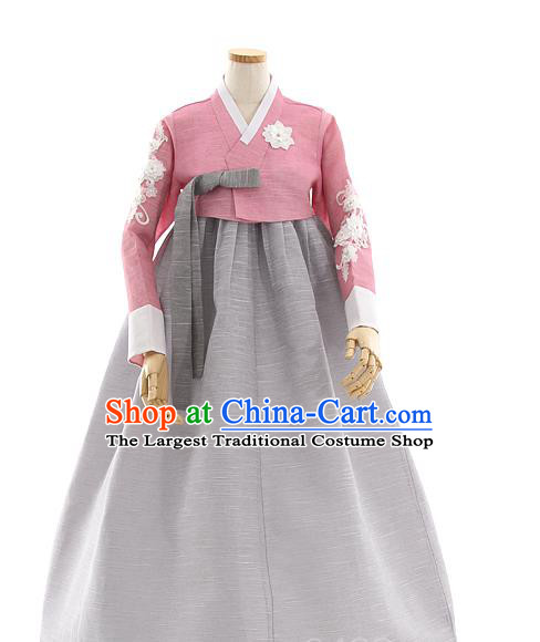 Korean Bride Mother Pink Blouse and Grey Dress Korea Fashion Costumes Traditional Hanbok Festival Wedding Apparels for Women