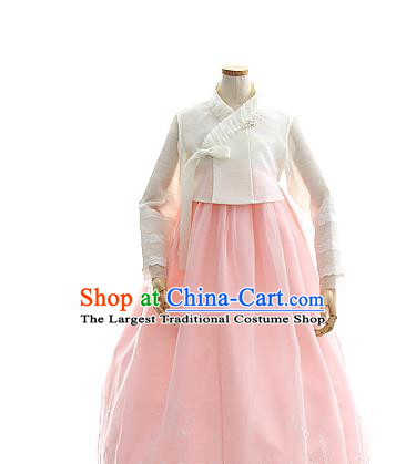 Korean Bride Hanbok White Blouse and Pink Dress Korea Fashion Wedding Costumes Traditional Festival Apparels for Women