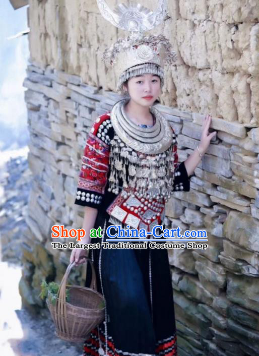 China Miao Minority Embroidered Blouse and Skirt Traditional Nationality Folk Dance Apparels Ethnic Festival Clothing with Headwear