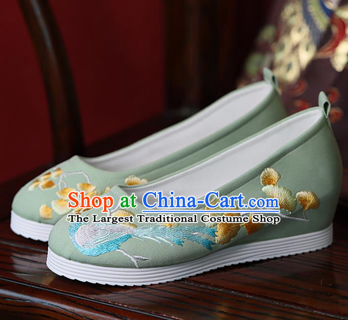 China Handmade Green Cloth Shoes Princess Shoes Hanfu Shoes Embroidered Ginkgo Bird Shoes