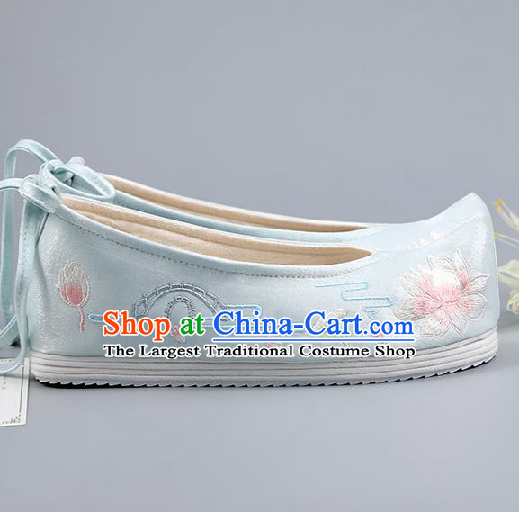 China Ming Dynasty Shoes Traditional Hanfu Shoes Princess Shoes Light Blue Cloth Shoes Embroidered Lotus Shoes