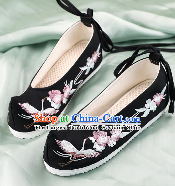 China Traditional Embroidered Crane Plum Shoes Hanfu Shoes Handmade Shoes National Shoes Black Cloth Shoes