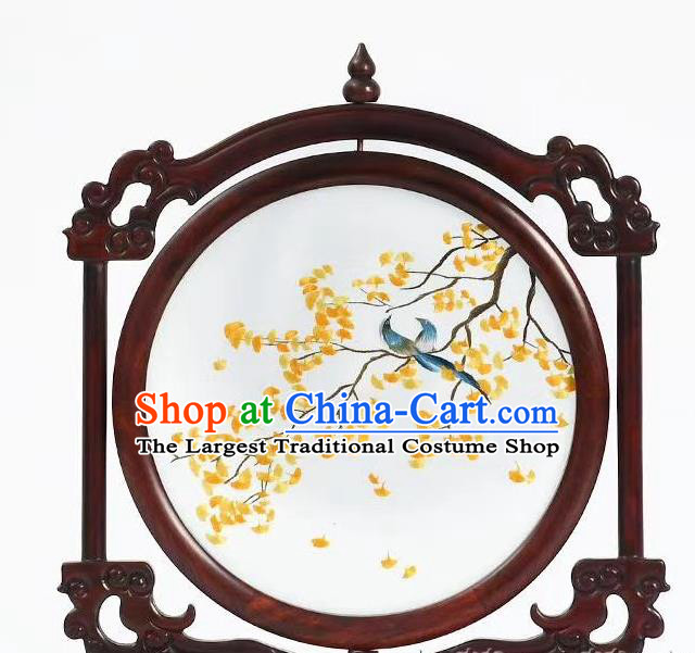 China Handmade Traditional Ginkgo Leaf Painting Table Screen Wood Carving Suzhou Embroidery Desk Screen Embroidered Craft