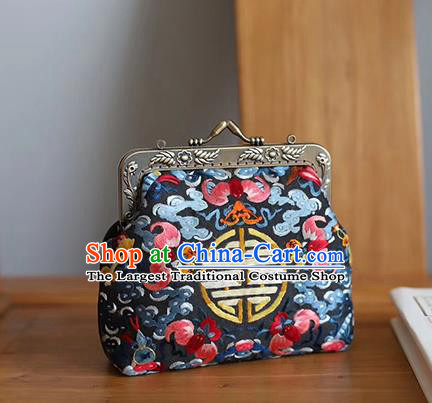 China Traditional Embroidered Silk Bag Suzhou Embroidery Bats Handbag Dinner Party Bags for Women