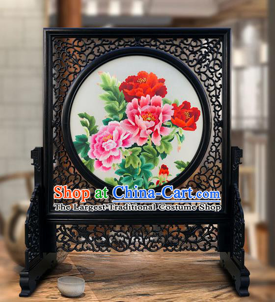 China Traditional Home Furnishings Handmade Craft Wood Carving Table Screen Embroidered Peony Screen