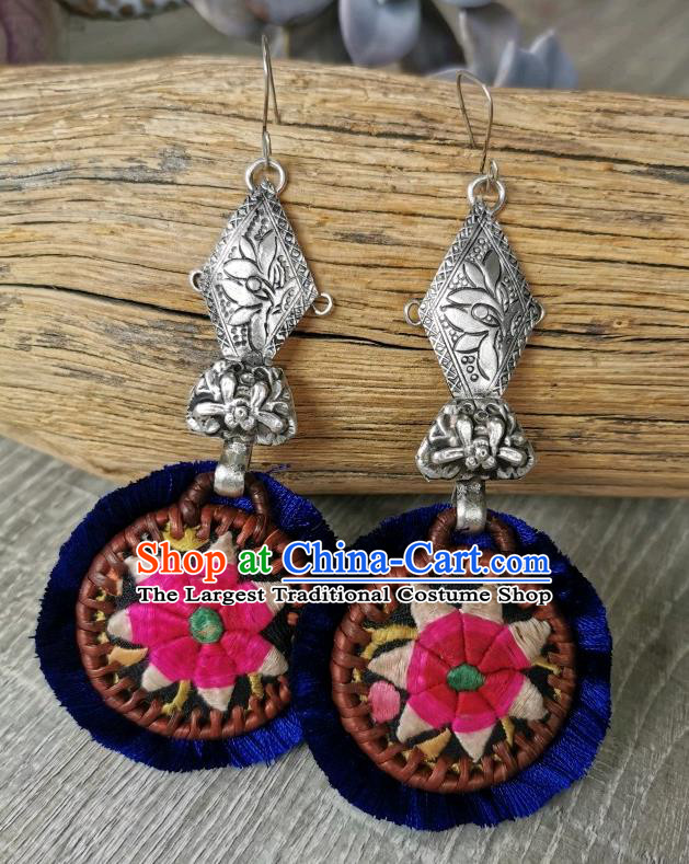 China Handmade Miao Ethnic Embroidered Flower Earrings Traditional National Silver Carving Lotus Ear Accessories