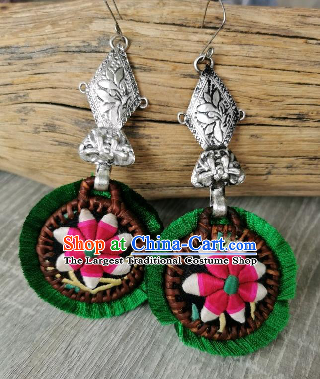 China Traditional National Silver Carving Lotus Ear Accessories Handmade Miao Ethnic Embroidered Flower Earrings