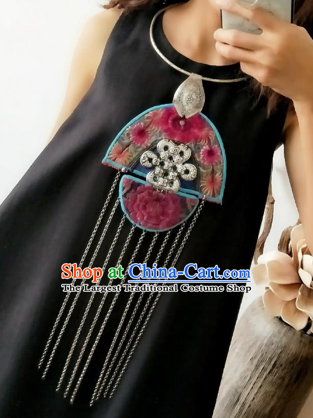 China Miao Ethnic National Silver Tassel Accessories Handmade Traditional Embroidered Necklace