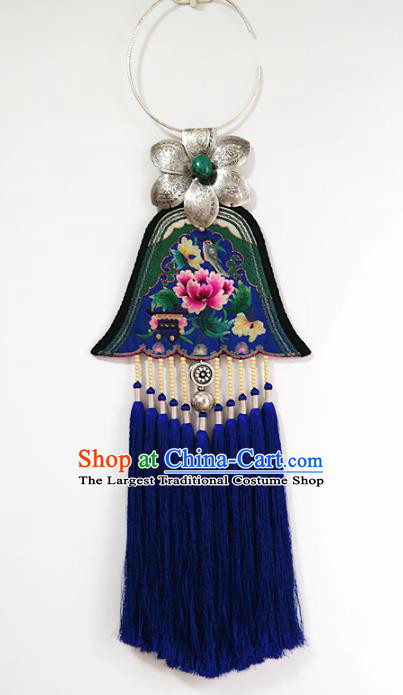 Traditional China Royalblue Tassel Necklace Miao Nationality Embroidered Accessories Handmade Ethnic Silver Jewelry