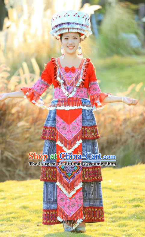 Miao Minority Folk Dance Costumes China Miao Ethnic Celebration Clothing Traditional Fashion with Hat