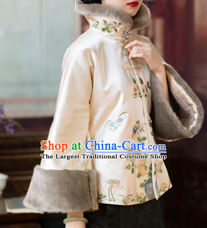 Chinese Traditional Embroidered Beige Silk Coat Qing Dynasty Noble Lady Cotton Padded Jacket for Women