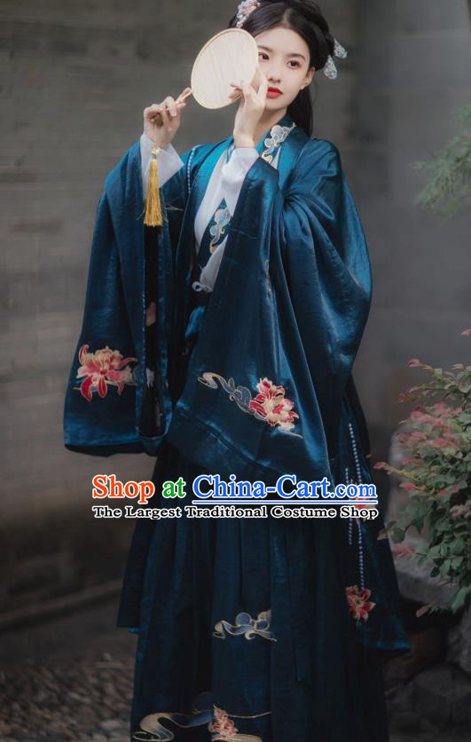 China Traditional Jin Dynasty Palace Princess Historical Clothing Ancient Imperial Infanta Hanfu Costume for Women