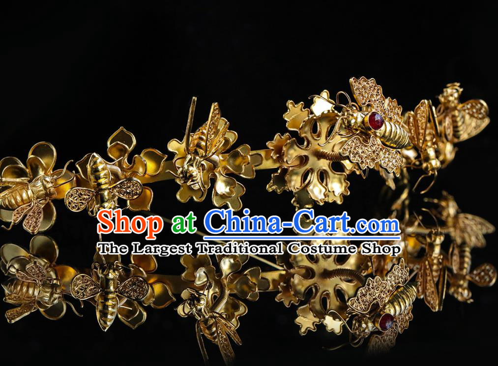 China Traditional Hair Accessories Handmade Ancient Empress Hair Crown Ming Dynasty Palace Golden Butterfly Hairpin for Women