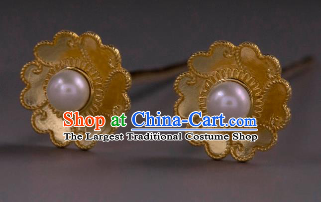 Handmade Chinese Traditional Ming Dynasty Golden Ear Accessories Ancient Court Lady Earrings Pearl Jewelry