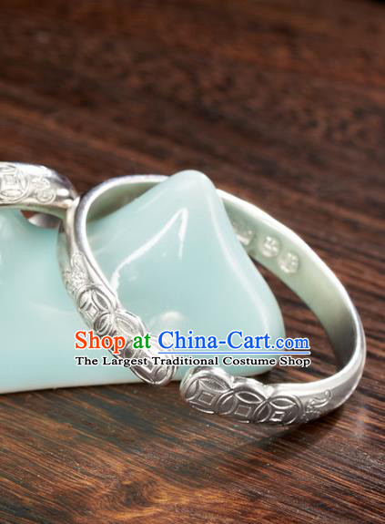 China Ancient Court Woman Carving Silver Bracelet Tang Dynasty Empress Jewelry Accessories