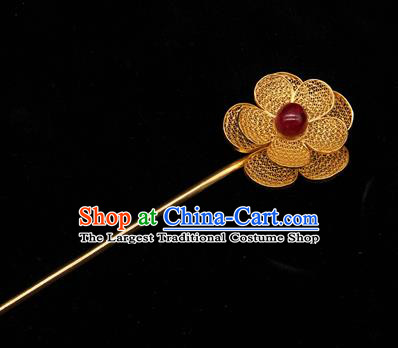 China Handmade Hairpin Traditional Ming Dynasty Hair Accessories Ancient Empress Golden Plum Hair Stick