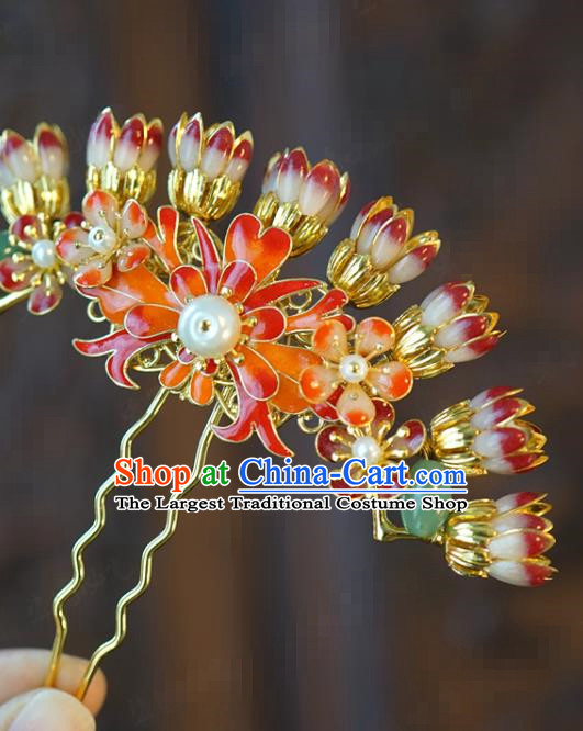 China Traditional Wedding Flowers Hair Stick Xiuhe Suit Hair Accessories Bride Plum Blossom Hairpin