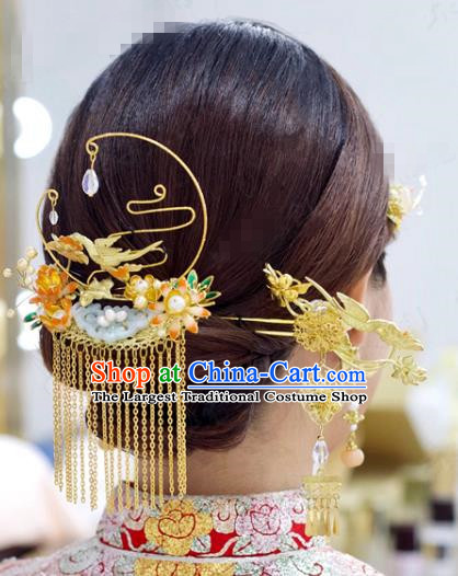 China Ancient Bride Jade Hair Crown Traditional Wedding Hair Accessories Hairpins Tassel Step Shake Full Set