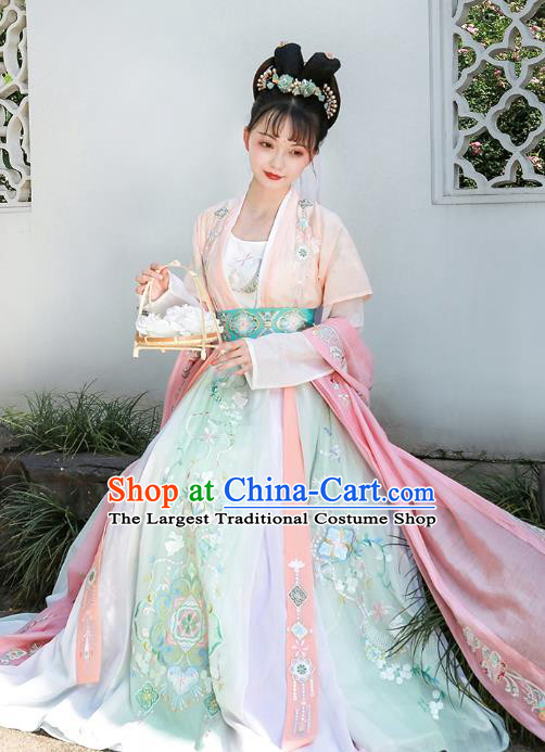 China Song Dynasty Palace Lady Embroidered Dress Ancient Princess Apparels Traditional Hanfu Clothing