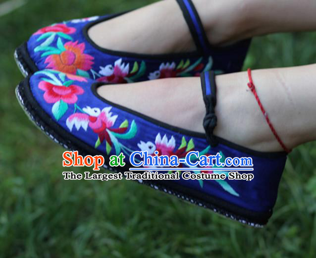 Chinese Traditional National Embroidered Flowers Navy Shoes Hanfu Shoes for Women