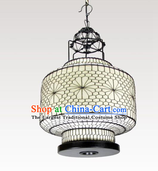 Chinese Traditional Handmade Iron Woven Ceiling Lantern New Year Palace Lamp