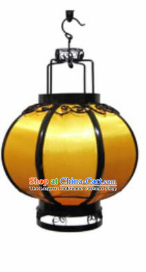 Chinese Classical Yellow Veil Round Palace Lantern Traditional Handmade Ironwork Ceiling Lamp