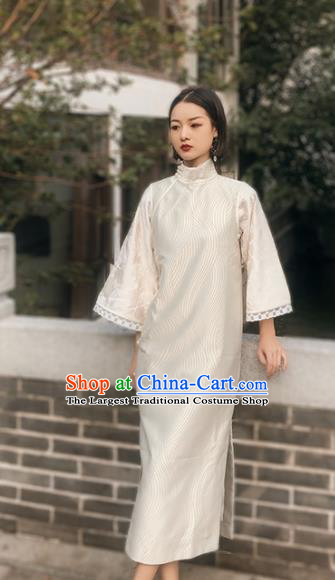 Chinese Traditional White Silk Cheongsam Costume Republic of China Mandarin Qipao Dress for Women