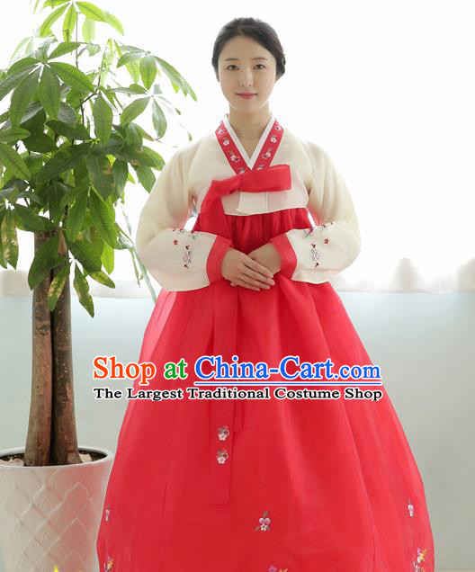 Korean Traditional Court Hanbok Garment Beige Blouse and Red Dress Asian Korea Fashion Costume for Women