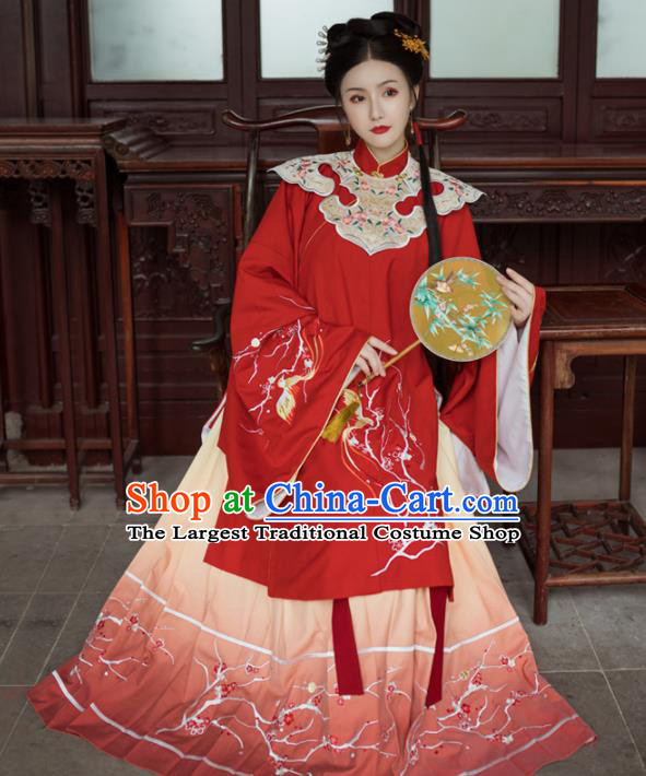 Chinese Ancient Royal Princess Embroidered Red Dress Traditional Ming Dynasty Court Lady Costumes for Women