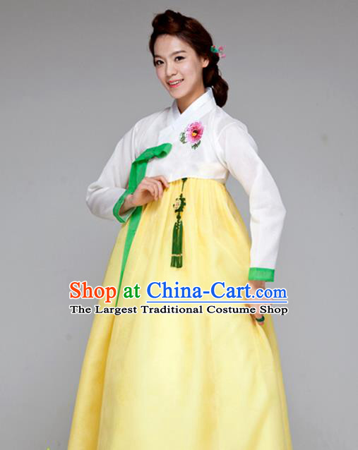 Korean Traditional Court Hanbok White Blouse and Yellow Dress Garment Asian Korea Fashion Costume for Women