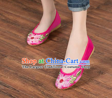 Chinese Traditional Embroidered Chrysanthemum Rosy Shoes Opera Shoes Hanfu Shoes Satin Shoes for Women