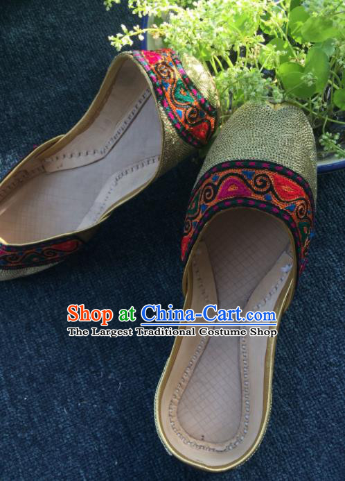 Asian India Traditional Embroidered Golden Leather Shoes Indian Handmade Shoes for Women