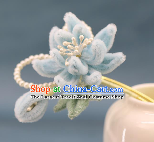 Traditional Chinese Handmade Blue Velvet Lotus Hairpin Headdress Ancient Hanfu Hair Accessories for Women